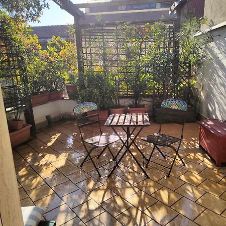 Lovely Gazebo Милано Екстериор снимка